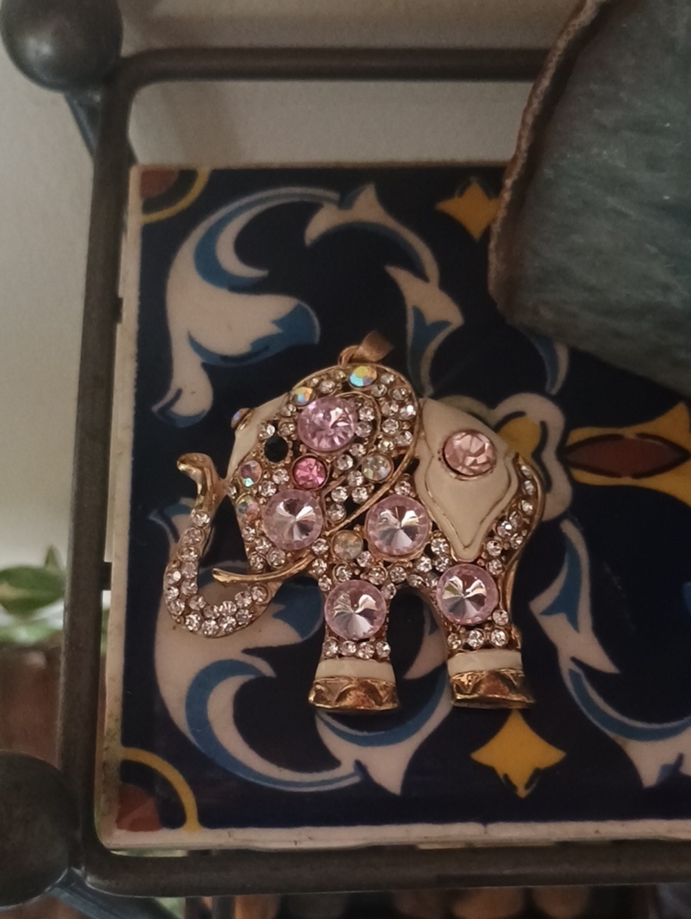 Bejeweled White And Pink Elephant Pendant